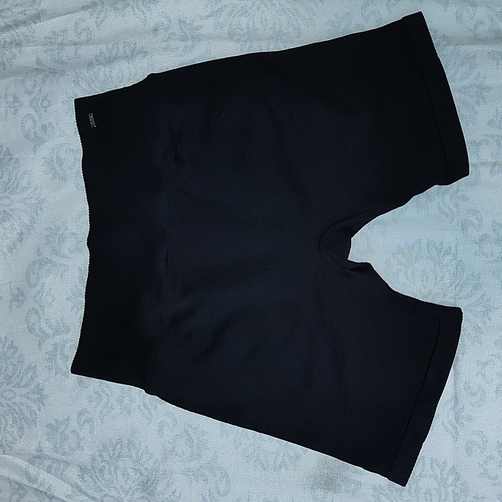 VS bike shorts